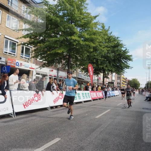 15.09.2024 - PSD Bank Halbmarathon Miley Keyser http://msf.ph/oto/7082835 15.09.2024 11:43:04 Ziel 752, 942, 1224, 1226, 1298, 1343, 1496, 1563, 1652, 2651, 2694 meine-sportfotos.de