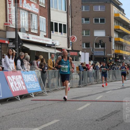 15.09.2024 - PSD Bank Halbmarathon Michael Strokosch http://msf.ph/oto/7082854 15.09.2024 11:20:13 Ziel 598, 611, 619, 669, 843, 852, 1021 meine-sportfotos.de
