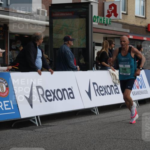 15.09.2024 - PSD Bank Halbmarathon Michael Strokosch http://msf.ph/oto/7082894 15.09.2024 11:20:15 Ziel 598, 611, 619, 647, 669, 843, 852, 861, 1021 meine-sportfotos.de