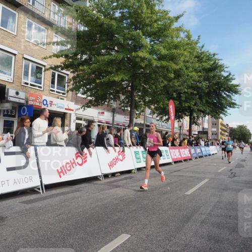 15.09.2024 - PSD Bank Halbmarathon Miley Keyser http://msf.ph/oto/7082908 15.09.2024 11:43:13 Ziel 752, 942, 1224, 1226, 1273, 1279, 1343, 1377, 1563, 1652, 1653, 2641, 2651, 2694 meine-sportfotos.de