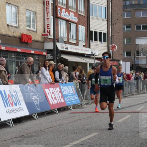 15.09.2024 - PSD Bank Halbmarathon Michael Strokosch http://msf.ph/oto/7082919 15.09.2024 11:20:17 Ziel 598, 611, 619, 647, 669, 852, 861, 1021 meine-sportfotos.de