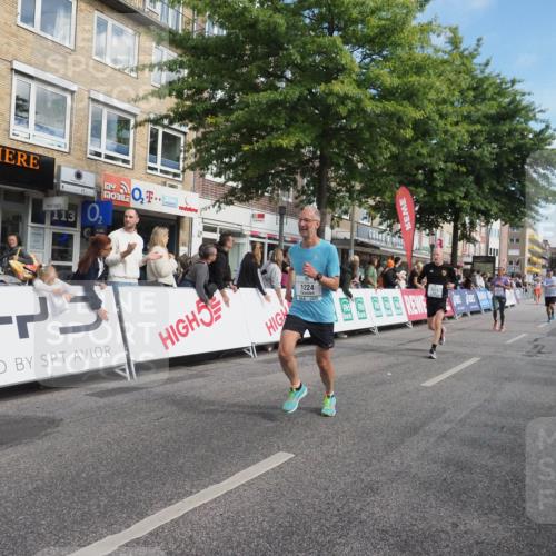 15.09.2024 - PSD Bank Halbmarathon Miley Keyser http://msf.ph/oto/7082931 15.09.2024 11:43:17 Ziel 752, 942, 1224, 1273, 1279, 1299, 1332, 1377, 1443, 1653, 2488, 2641, 2694 meine-sportfotos.de