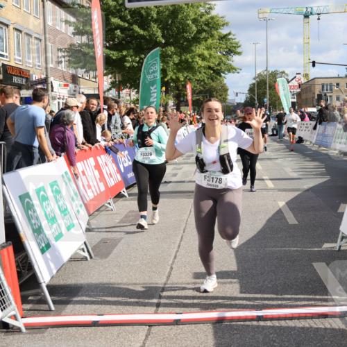 15.09.2024 - PSD Bank Halbmarathon Strokosch-Dieckow http://msf.ph/oto/7082963 15.09.2024 12:35:45 Ziel 2207, 2324, 3071, 3178, 3300, 3329, 3335, 3468 meine-sportfotos.de