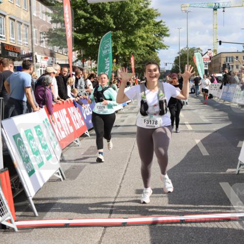 15.09.2024 - PSD Bank Halbmarathon Strokosch-Dieckow http://msf.ph/oto/7082990 15.09.2024 12:35:45 Ziel 2207, 2324, 3071, 3178, 3300, 3329, 3335, 3468 meine-sportfotos.de