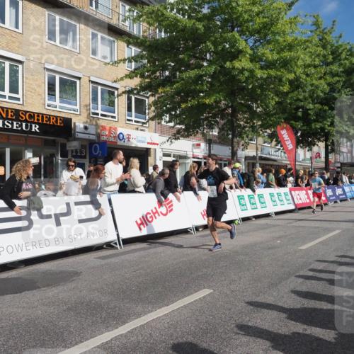 15.09.2024 - PSD Bank Halbmarathon Miley Keyser http://msf.ph/oto/7083012 15.09.2024 11:43:34 Ziel 750, 1190, 1277, 1299, 1322, 1332, 1377, 1443, 1545, 1653, 1901, 2488, 2565, 2637 meine-sportfotos.de