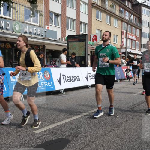15.09.2024 - PSD Bank Halbmarathon Michael Strokosch http://msf.ph/oto/7083028 15.09.2024 12:29:01 Ziel 2073, 2075, 2089, 2157, 2288, 2362, 2451, 3057, 3129, 3247, 3266, 3287, 3325, 3401, 3491 meine-sportfotos.de