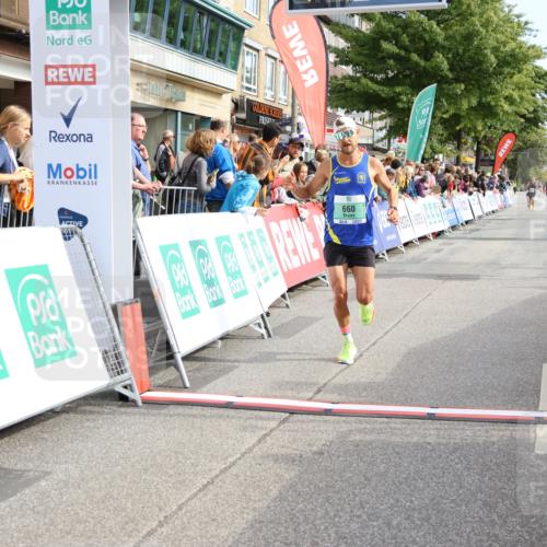 15.09.2024 - PSD Bank Halbmarathon Strokosch-Dieckow http://msf.ph/oto/7083036 15.09.2024 11:18:51 Ziel 617, 639, 660, 868 meine-sportfotos.de