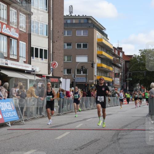 15.09.2024 - PSD Bank Halbmarathon Michael Strokosch http://msf.ph/oto/7083037 15.09.2024 11:20:24 Ziel 424, 598, 619, 647, 651, 669, 852, 861, 1021, 1068 meine-sportfotos.de