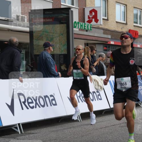 15.09.2024 - PSD Bank Halbmarathon Michael Strokosch http://msf.ph/oto/7083092 15.09.2024 11:20:26 Ziel 424, 598, 619, 647, 649, 651, 669, 852, 861, 880, 1068 meine-sportfotos.de