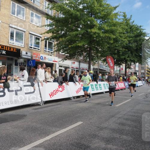 15.09.2024 - PSD Bank Halbmarathon Miley Keyser http://msf.ph/oto/7083093 15.09.2024 11:43:51 Ziel 717, 1162, 1196, 1246, 1250, 1272, 1304, 1398, 1411, 1457, 1650, 1721, 1771, 1839, 2482, 2552 meine-sportfotos.de