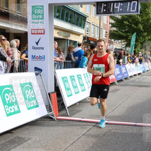 15.09.2024 - PSD Bank Halbmarathon Strokosch-Dieckow http://msf.ph/oto/7083114 15.09.2024 11:15:01 Ziel 412, 570, 588, 845 meine-sportfotos.de