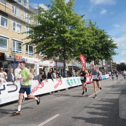 15.09.2024 - PSD Bank Halbmarathon Miley Keyser http://msf.ph/oto/7083136 15.09.2024 11:43:59 Ziel 717, 720, 950, 1196, 1246, 1250, 1272, 1304, 1334, 1398, 1411, 1457, 1650, 1721, 1771, 1839, 2482, 2967 meine-sportfotos.de