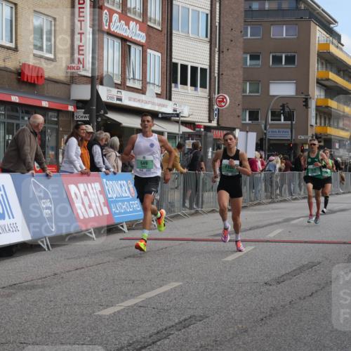 15.09.2024 - PSD Bank Halbmarathon Michael Strokosch http://msf.ph/oto/7083177 15.09.2024 11:20:31 Ziel 424, 618, 647, 649, 651, 669, 676, 852, 861, 880, 898, 1068 meine-sportfotos.de