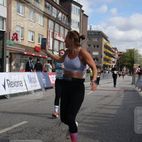 15.09.2024 - PSD Bank Halbmarathon Michael Strokosch http://msf.ph/oto/7083179 15.09.2024 12:29:11 Ziel 2073, 2089, 2362, 2446, 2451, 3129, 3287, 3325, 3401, 3473, 3488, 3491 meine-sportfotos.de