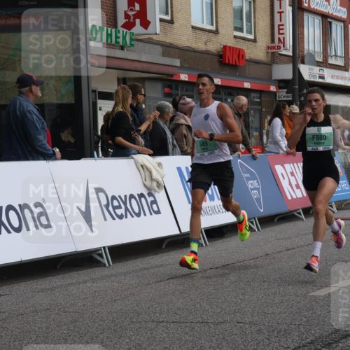 15.09.2024 - PSD Bank Halbmarathon Michael Strokosch http://msf.ph/oto/7083191 15.09.2024 11:20:33 Ziel 411, 424, 618, 647, 649, 651, 676, 821, 861, 880, 898, 1067, 1068 meine-sportfotos.de