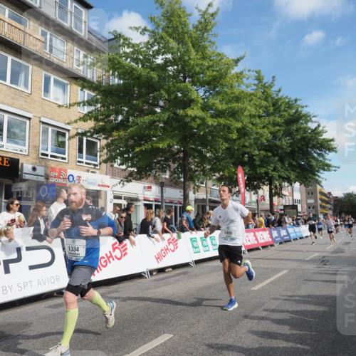 15.09.2024 - PSD Bank Halbmarathon Miley Keyser http://msf.ph/oto/7083207 15.09.2024 11:44:13 Ziel 720, 950, 962, 1166, 1180, 1256, 1275, 1282, 1334, 1389, 1628, 1909, 2482, 2556, 2667, 2967 meine-sportfotos.de