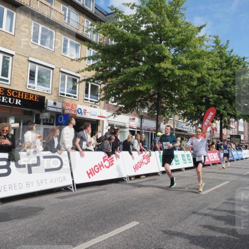 15.09.2024 - PSD Bank Halbmarathon Miley Keyser http://msf.ph/oto/7083223 15.09.2024 11:44:17 Ziel 962, 1166, 1180, 1227, 1256, 1275, 1282, 1317, 1334, 1389, 1628, 1909, 2496, 2556, 2667 meine-sportfotos.de