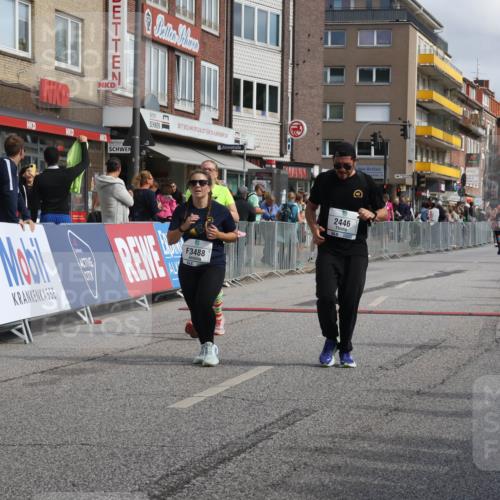 15.09.2024 - PSD Bank Halbmarathon Michael Strokosch http://msf.ph/oto/7083232 15.09.2024 12:29:16 Ziel 2073, 2446, 3129, 3473, 3488 meine-sportfotos.de