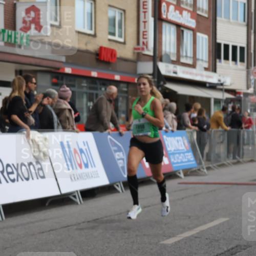 15.09.2024 - PSD Bank Halbmarathon Michael Strokosch http://msf.ph/oto/7083234 15.09.2024 11:20:36 Ziel 411, 424, 618, 649, 651, 676, 821, 880, 898, 1067, 1068 meine-sportfotos.de