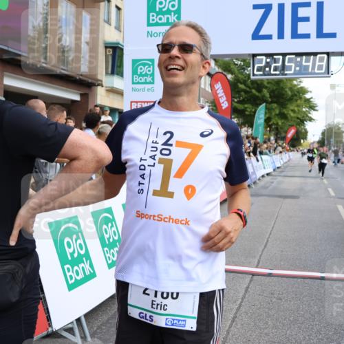 15.09.2024 - PSD Bank Halbmarathon Strokosch-Dieckow http://msf.ph/oto/7083235 15.09.2024 12:26:39 Ziel 2183, 2186, 3086, 3156, 3157, 3237, 3342, 3413, 3489 meine-sportfotos.de