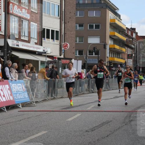 15.09.2024 - PSD Bank Halbmarathon Michael Strokosch http://msf.ph/oto/7083265 15.09.2024 11:20:38 Ziel 411, 424, 618, 622, 649, 651, 676, 821, 880, 898, 1067, 1068 meine-sportfotos.de