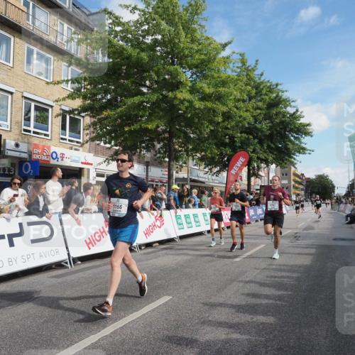 15.09.2024 - PSD Bank Halbmarathon Miley Keyser http://msf.ph/oto/7083270 15.09.2024 11:44:22 Ziel 962, 1166, 1179, 1180, 1227, 1256, 1275, 1282, 1317, 1389, 1450, 1583, 1628, 1909, 2496, 2554, 2556, 2667 meine-sportfotos.de
