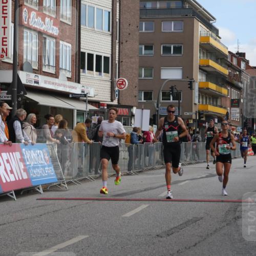 15.09.2024 - PSD Bank Halbmarathon Michael Strokosch http://msf.ph/oto/7083275 15.09.2024 11:20:39 Ziel 411, 424, 618, 622, 649, 651, 676, 821, 850, 880, 898, 1008, 1067 meine-sportfotos.de