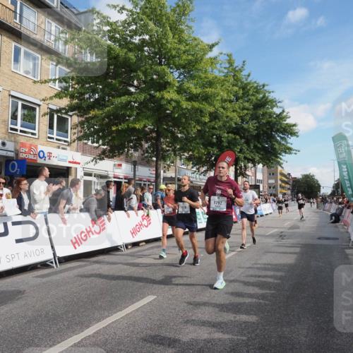 15.09.2024 - PSD Bank Halbmarathon Miley Keyser http://msf.ph/oto/7083278 15.09.2024 11:44:23 Ziel 962, 1166, 1179, 1180, 1227, 1256, 1275, 1282, 1317, 1389, 1450, 1583, 1628, 2496, 2554, 2556, 2667 meine-sportfotos.de
