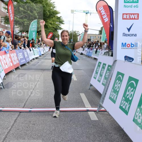 15.09.2024 - PSD Bank Halbmarathon Strokosch-Dieckow http://msf.ph/oto/7083292 15.09.2024 12:26:45 Ziel 2183, 2186, 3086, 3237, 3489 meine-sportfotos.de