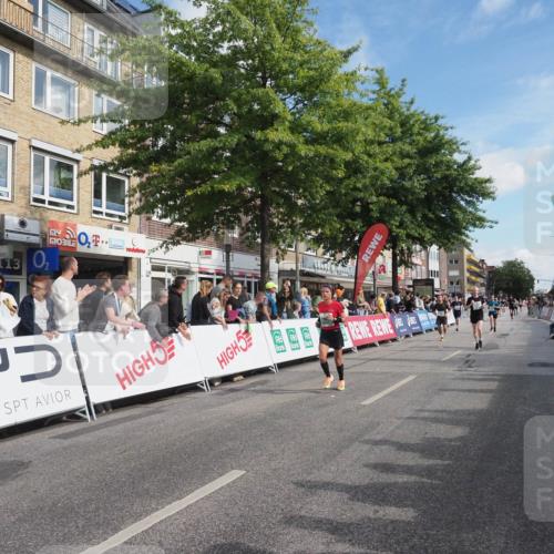 15.09.2024 - PSD Bank Halbmarathon Miley Keyser http://msf.ph/oto/7083296 15.09.2024 11:44:25 Ziel 442, 773, 962, 1166, 1179, 1180, 1227, 1256, 1282, 1317, 1389, 1450, 1583, 1628, 2496, 2554, 2667, 3515 meine-sportfotos.de