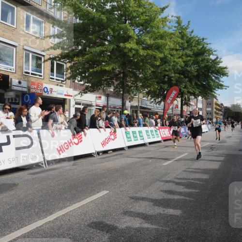15.09.2024 - PSD Bank Halbmarathon Miley Keyser http://msf.ph/oto/7083310 15.09.2024 11:44:28 Ziel 442, 773, 962, 1166, 1179, 1180, 1227, 1256, 1282, 1317, 1389, 1450, 1583, 1628, 1806, 2496, 2554, 2667, 3515 meine-sportfotos.de