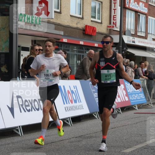 15.09.2024 - PSD Bank Halbmarathon Michael Strokosch http://msf.ph/oto/7083311 15.09.2024 11:20:41 Ziel 411, 424, 618, 622, 649, 676, 821, 850, 880, 898, 1008, 1067 meine-sportfotos.de