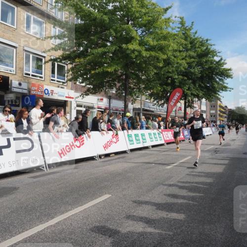 15.09.2024 - PSD Bank Halbmarathon Miley Keyser http://msf.ph/oto/7083314 15.09.2024 11:44:28 Ziel 442, 773, 962, 1166, 1179, 1180, 1227, 1256, 1282, 1317, 1389, 1450, 1583, 1628, 1806, 2496, 2554, 2667, 3515 meine-sportfotos.de