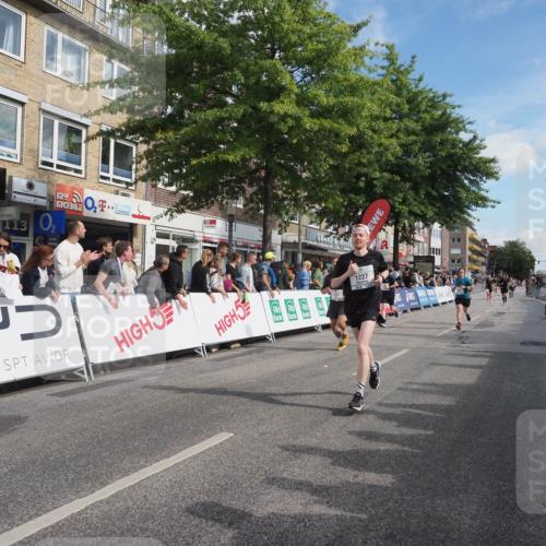 15.09.2024 - PSD Bank Halbmarathon Miley Keyser http://msf.ph/oto/7083321 15.09.2024 11:44:28 Ziel 442, 773, 962, 1166, 1179, 1180, 1227, 1256, 1282, 1317, 1389, 1450, 1583, 1628, 1806, 2496, 2554, 2667, 3515 meine-sportfotos.de