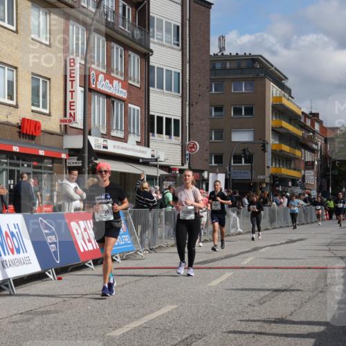15.09.2024 - PSD Bank Halbmarathon Michael Strokosch http://msf.ph/oto/7083324 15.09.2024 12:29:32 Ziel 2093, 3055, 3091, 3334, 3385 meine-sportfotos.de