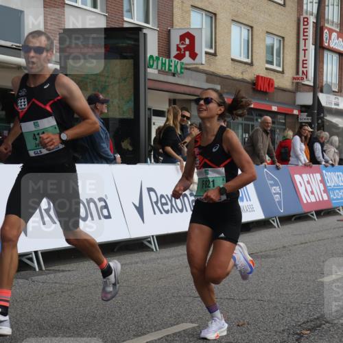 15.09.2024 - PSD Bank Halbmarathon Michael Strokosch http://msf.ph/oto/7083326 15.09.2024 11:20:42 Ziel 411, 618, 622, 649, 676, 821, 850, 880, 898, 1008, 1067 meine-sportfotos.de