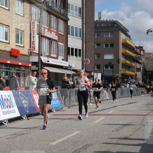 15.09.2024 - PSD Bank Halbmarathon Michael Strokosch http://msf.ph/oto/7083329 15.09.2024 12:29:32 Ziel 2093, 3055, 3091, 3334, 3385 meine-sportfotos.de