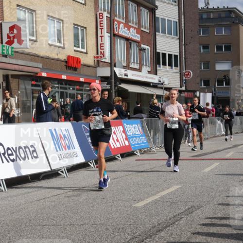 15.09.2024 - PSD Bank Halbmarathon Michael Strokosch http://msf.ph/oto/7083345 15.09.2024 12:29:33 Ziel 2093, 3055, 3091, 3334, 3385 meine-sportfotos.de