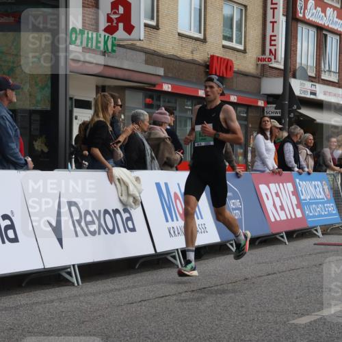 15.09.2024 - PSD Bank Halbmarathon Michael Strokosch http://msf.ph/oto/7083362 15.09.2024 11:20:45 Ziel 411, 618, 622, 625, 649, 676, 821, 850, 880, 898, 1008, 1067 meine-sportfotos.de