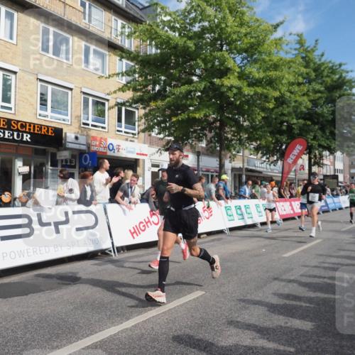 15.09.2024 - PSD Bank Halbmarathon Miley Keyser http://msf.ph/oto/7083363 15.09.2024 11:44:36 Ziel 442, 773, 1179, 1206, 1227, 1317, 1450, 1583, 1598, 1734, 1806, 2496, 2534, 2554, 3515 meine-sportfotos.de