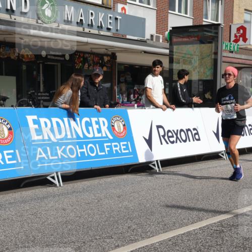 15.09.2024 - PSD Bank Halbmarathon Michael Strokosch http://msf.ph/oto/7083369 15.09.2024 12:29:34 Ziel 2093, 3055, 3091, 3334, 3385 meine-sportfotos.de