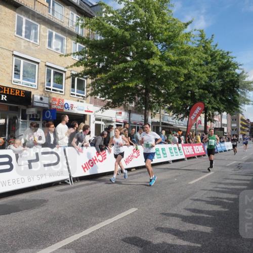 15.09.2024 - PSD Bank Halbmarathon Miley Keyser http://msf.ph/oto/7083381 15.09.2024 11:44:37 Ziel 442, 773, 1179, 1206, 1227, 1317, 1450, 1583, 1598, 1734, 1806, 2496, 2534, 2554, 3515 meine-sportfotos.de
