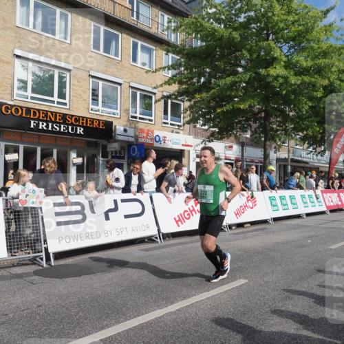 15.09.2024 - PSD Bank Halbmarathon Miley Keyser http://msf.ph/oto/7083400 15.09.2024 11:44:39 Ziel 442, 773, 1179, 1206, 1317, 1450, 1583, 1598, 1623, 1734, 1806, 2534, 2554, 3515 meine-sportfotos.de