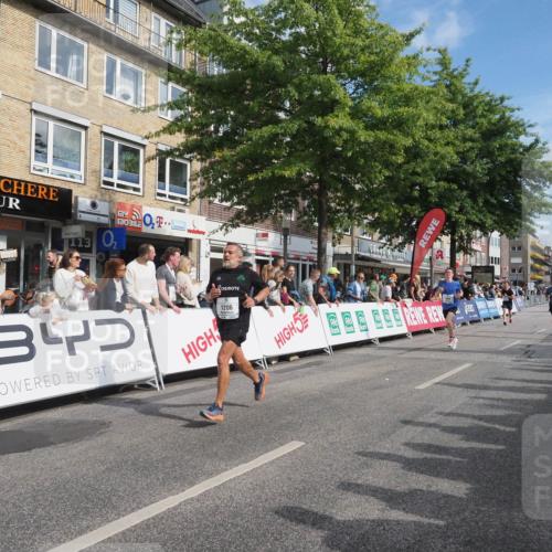 15.09.2024 - PSD Bank Halbmarathon Miley Keyser http://msf.ph/oto/7083418 15.09.2024 11:44:42 Ziel 442, 773, 1167, 1179, 1206, 1583, 1598, 1623, 1734, 1806, 2534, 2554, 3515 meine-sportfotos.de