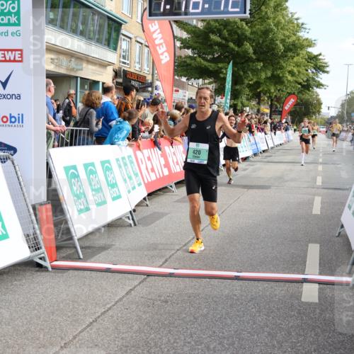 15.09.2024 - PSD Bank Halbmarathon Strokosch-Dieckow http://msf.ph/oto/7083426 15.09.2024 11:19:03 Ziel 420, 584, 660, 849, 866, 1066, 1085 meine-sportfotos.de