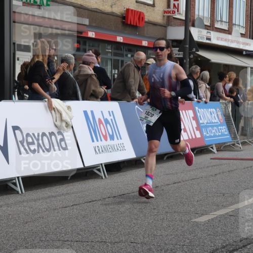 15.09.2024 - PSD Bank Halbmarathon Michael Strokosch http://msf.ph/oto/7083473 15.09.2024 11:20:53 Ziel 411, 557, 622, 625, 821, 850, 875, 1008, 1020, 1067 meine-sportfotos.de