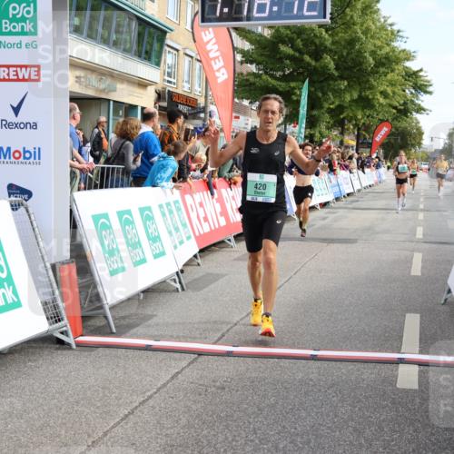 15.09.2024 - PSD Bank Halbmarathon Strokosch-Dieckow http://msf.ph/oto/7083474 15.09.2024 11:19:03 Ziel 420, 584, 660, 849, 866, 1066, 1085 meine-sportfotos.de