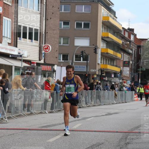 15.09.2024 - PSD Bank Halbmarathon Michael Strokosch http://msf.ph/oto/7083493 15.09.2024 11:20:55 Ziel 557, 622, 625, 850, 875, 1008, 1020 meine-sportfotos.de