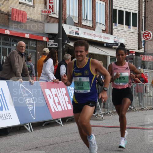 15.09.2024 - PSD Bank Halbmarathon Michael Strokosch http://msf.ph/oto/7083522 15.09.2024 11:20:57 Ziel 557, 622, 625, 850, 875, 1008, 1020 meine-sportfotos.de