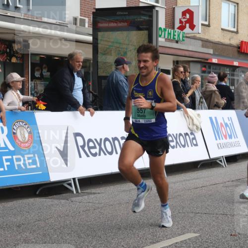 15.09.2024 - PSD Bank Halbmarathon Michael Strokosch http://msf.ph/oto/7083537 15.09.2024 11:20:58 Ziel 557, 622, 625, 648, 850, 875, 1008, 1020 meine-sportfotos.de